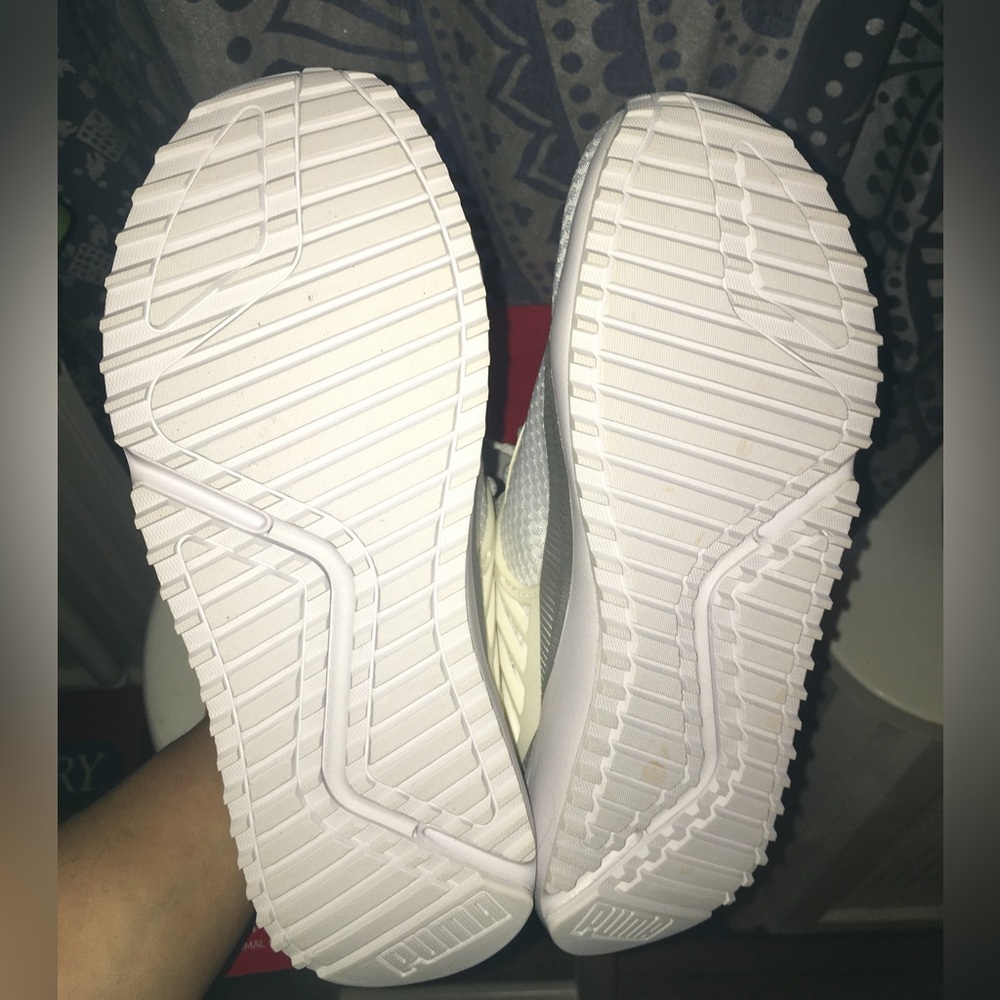 Puma Sneakers - Picture 5 of 6